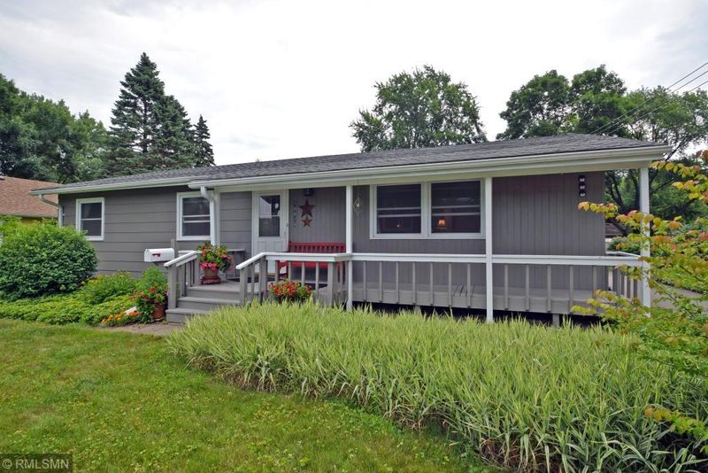 10815 Thomas Ave S, Bloomington, MN 55431
