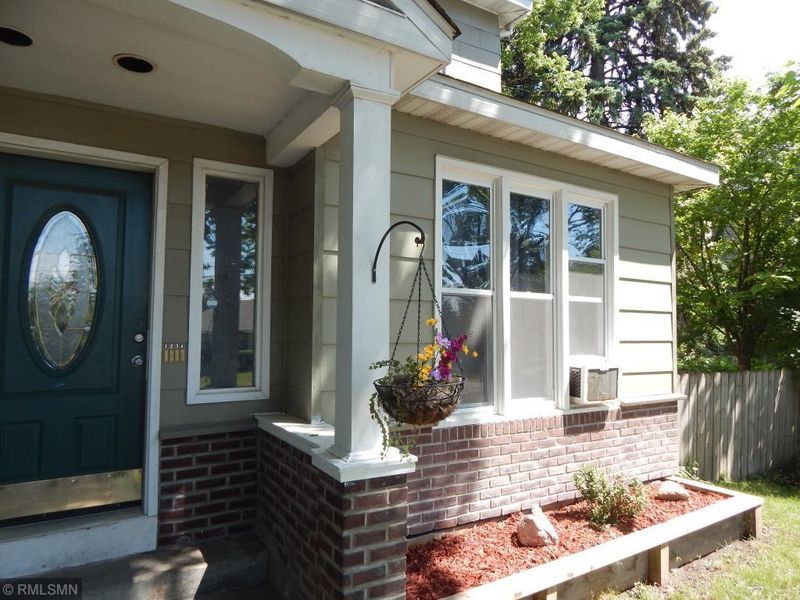 1914 2nd Ave N, Minneapolis, MN 55405