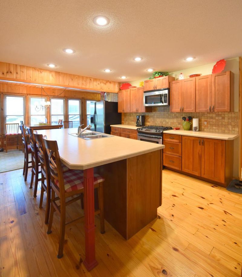 13279 E Shore Rd, Crosslake, MN 56442