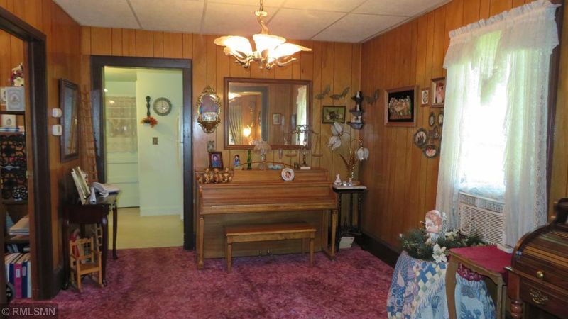 127 8th Ave N, Waite Park, MN 56387
