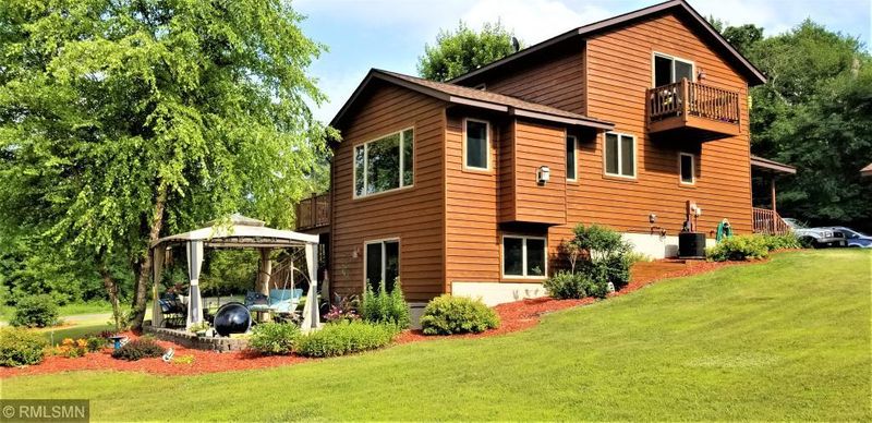 427 219th St, Star Prairie, WI 54026