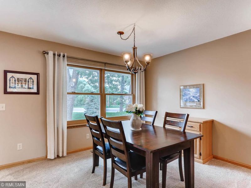 11616 Zane Cir N, Champlin, MN 55316
