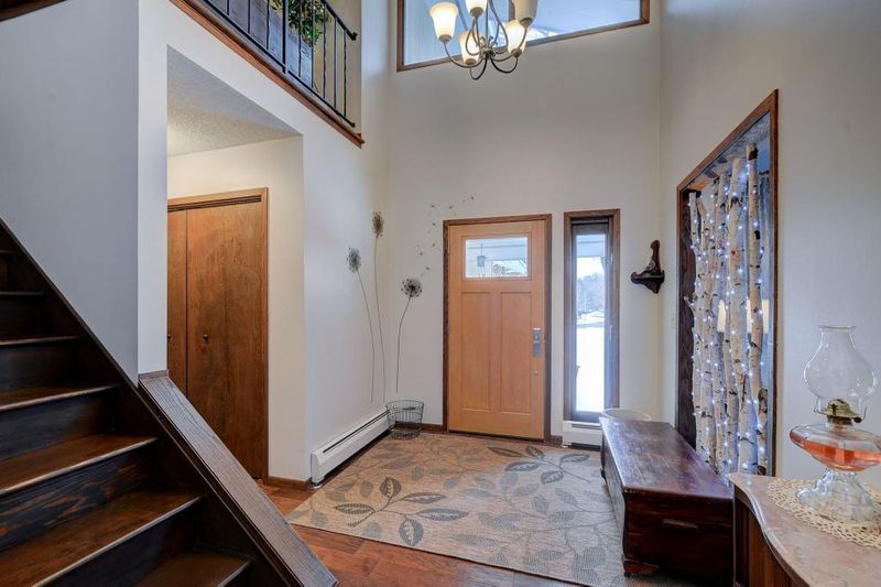 26555 W Timberhill Rd, Zimmerman, MN 55398