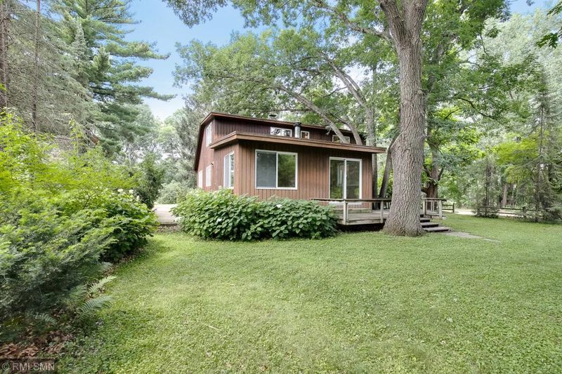 2994 Mildred Dr, Roseville, MN 55113
