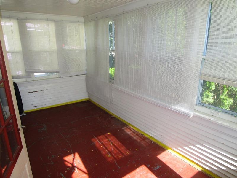 284 Annapolis St E, West Saint Paul, MN 55118