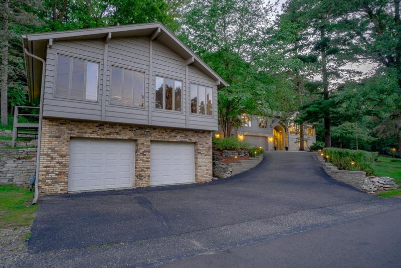 3904 River Rd S, Afton, MN 55001