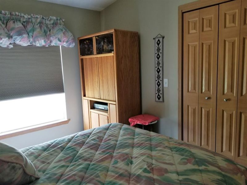 105 Timber Trl, Gilbert, MN 55741