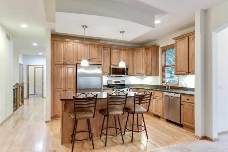 6436 Ivy Way, Edina, MN 55436