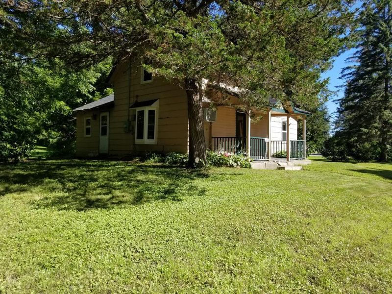 6421 Maple St, Rockford, MN 55373