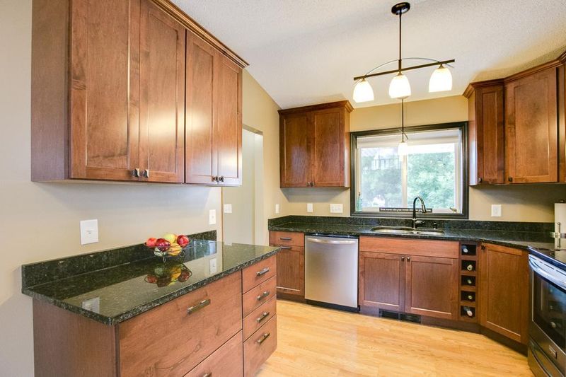 10950 Edgewood Ave N, Champlin, MN 55316