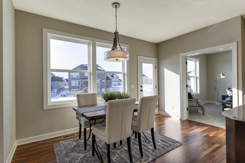 12817 Lake Vista Ln, Champlin, MN 55316