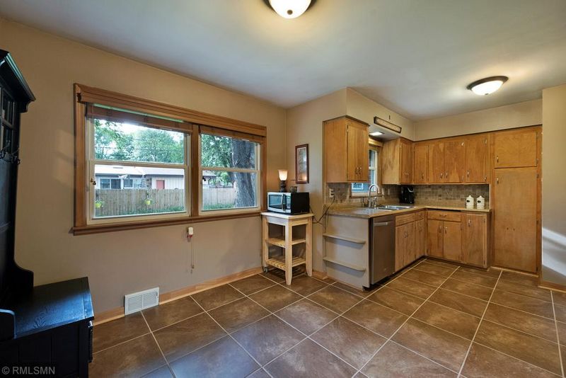 3583 Jerry St, White Bear Lake, MN 55110