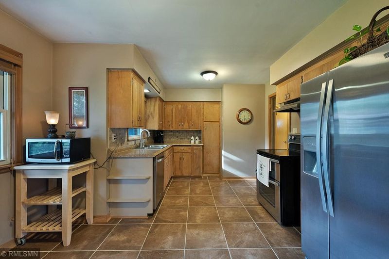 3583 Jerry St, White Bear Lake, MN 55110