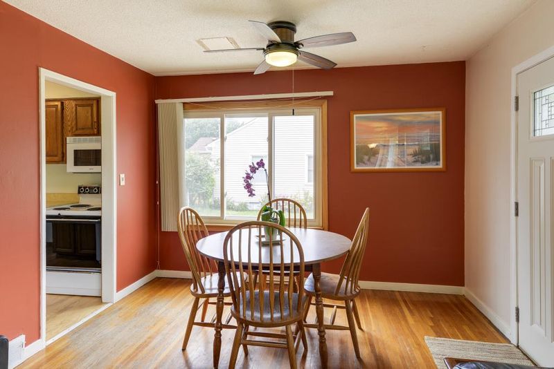 2229 Brookview Dr, Brooklyn Center, MN 55430