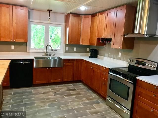 10650 Highway 7, Waconia, MN 55387