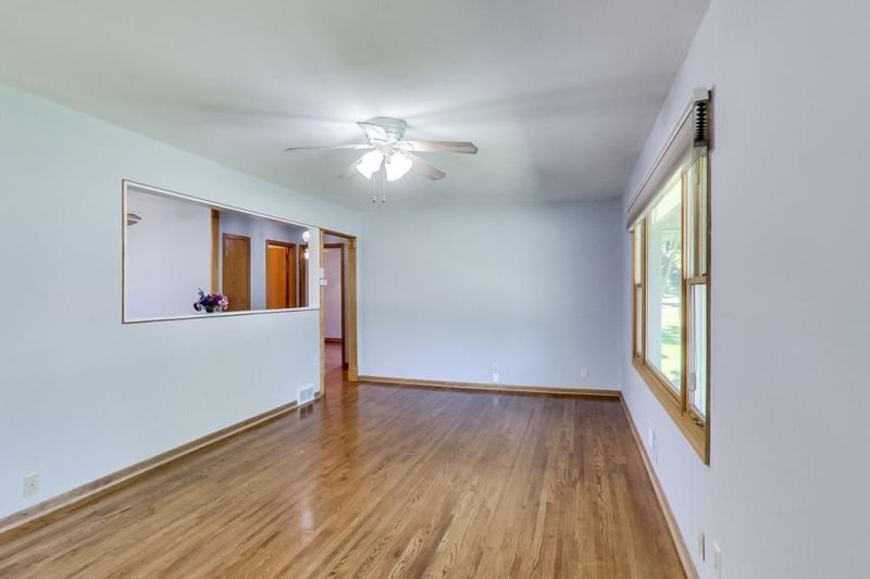 11741 Magnolia St NW, Coon Rapids, MN 55448