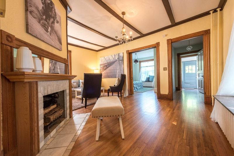 3420 Pleasant Ave, Minneapolis, MN 55408