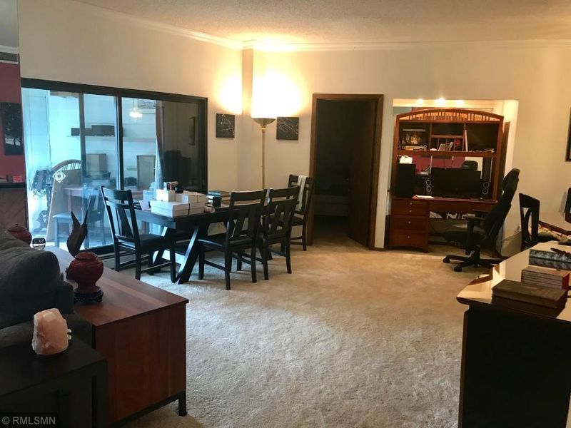 2275 Youngman Ave #508W, Saint Paul, MN 55116