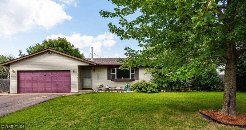 608 Cedar St SW, Isanti, MN 55040