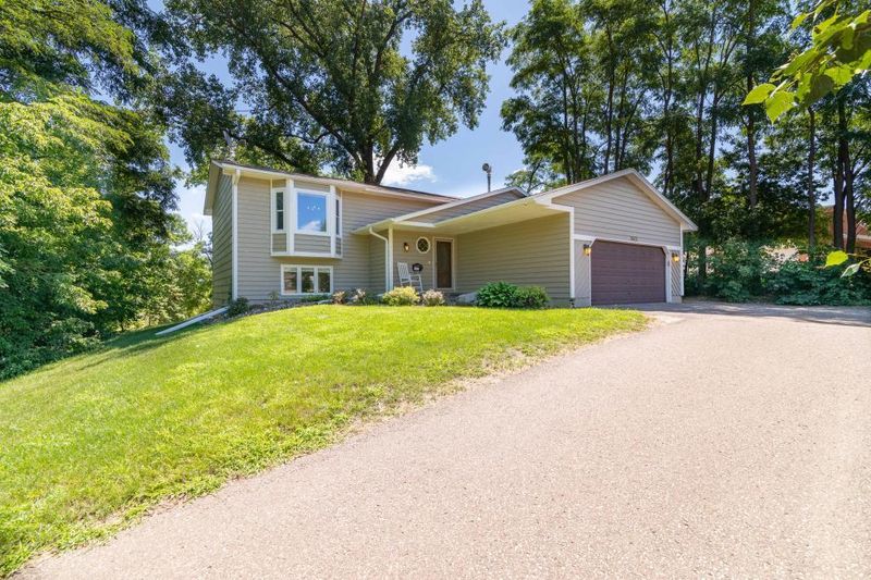 3507 Silver Lake Rd NE, Saint Anthony, MN 55418