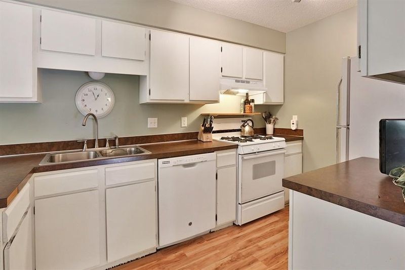 11035 104th Pl N, Maple Grove, MN 55369