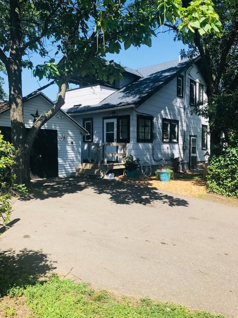 103 25th Ave N, Saint Cloud, MN 56303