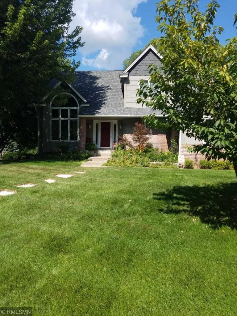 4556 Oak Chase Way, Eagan, MN 55123