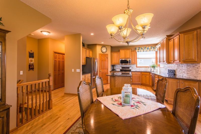 19419 Carmel Trl, Farmington, MN 55024