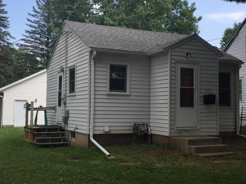 219 Linden Ave, Owatonna, MN 55060