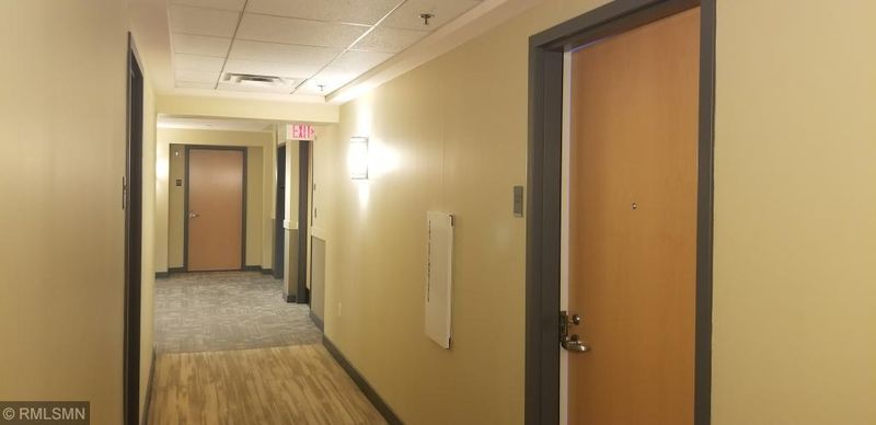 929 Portland Ave #2202, Minneapolis, MN 55404