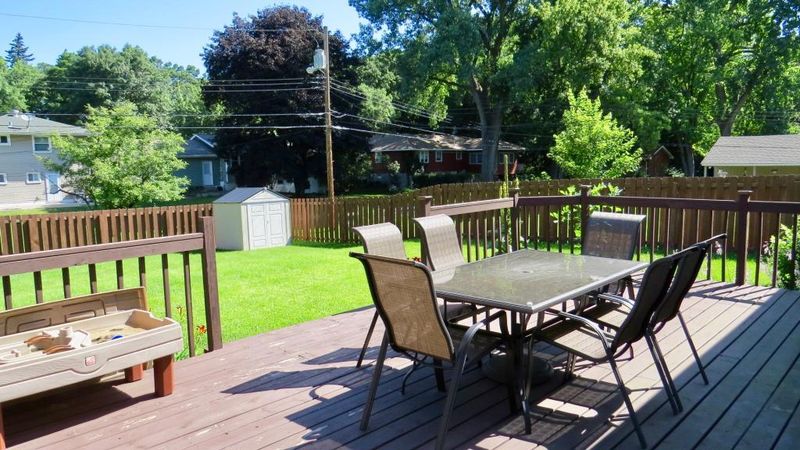 6620 41st Ave N, Crystal, MN 55427