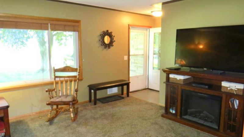 6620 41st Ave N, Crystal, MN 55427