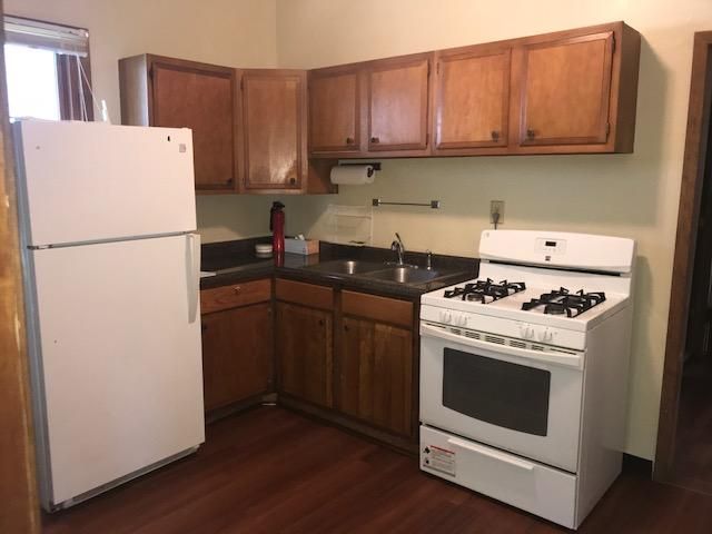 972 Forest St, Saint Paul, MN 55106