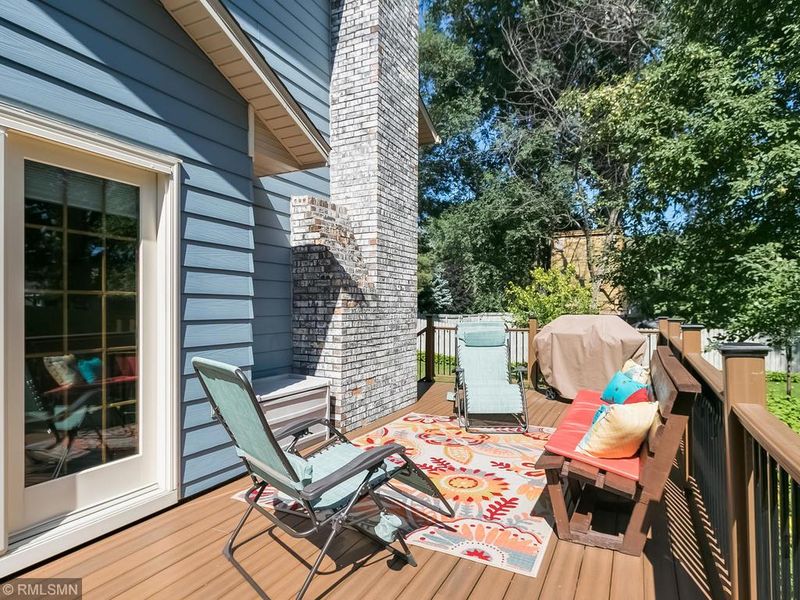 11631 Tulip St NW, Coon Rapids, MN 55433