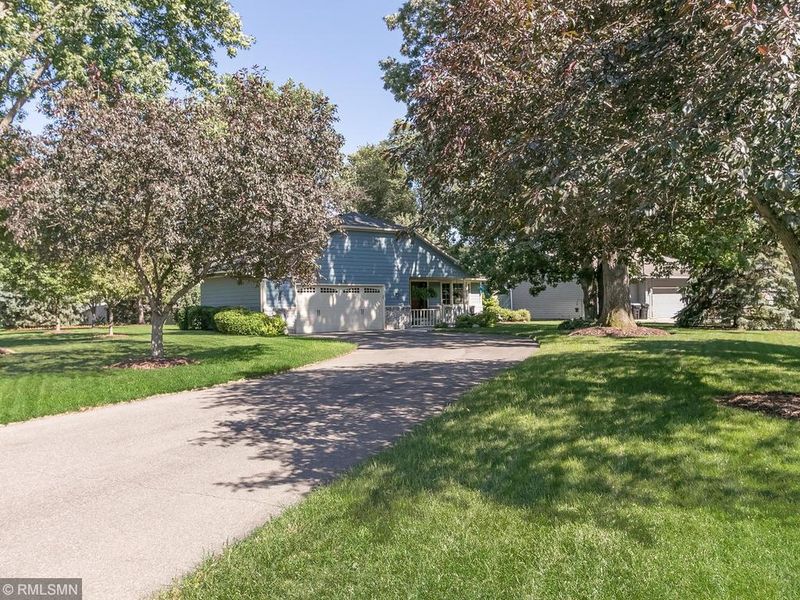 11631 Tulip St NW, Coon Rapids, MN 55433