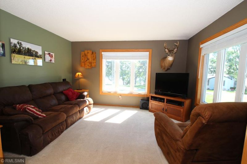 8274 163rd St, Kimball, MN 55353
