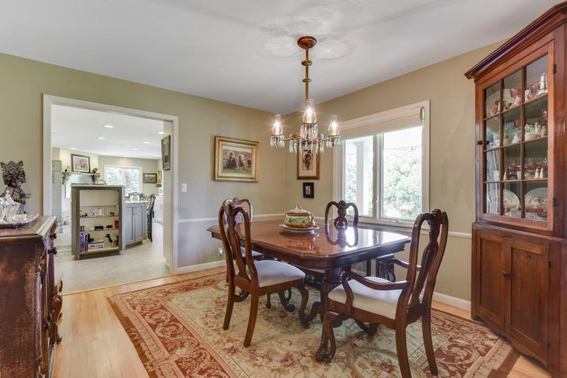 4553 Ellerdale Rd, Minnetonka, MN 55345