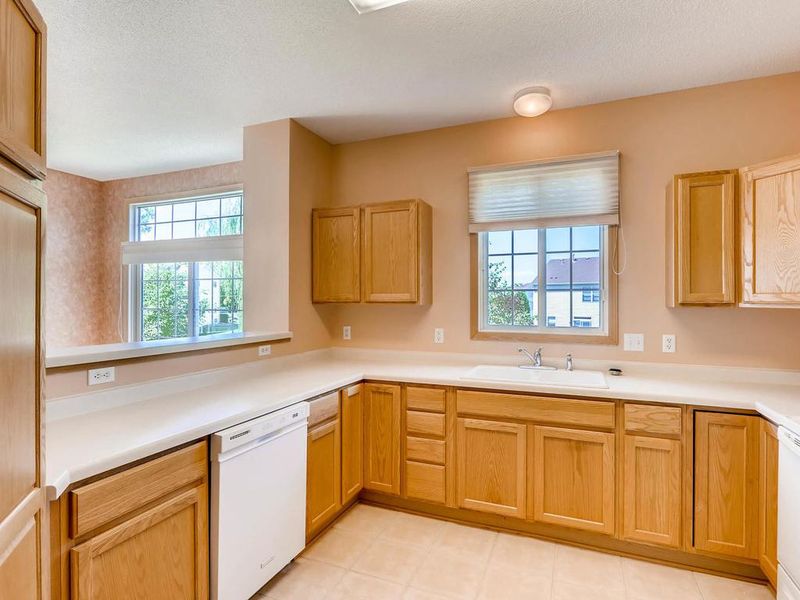 8927 Olive Ln N, Maple Grove, MN 55311