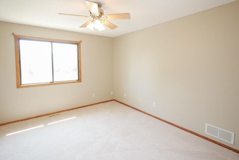8424 S Pond Trl, Champlin, MN 55316