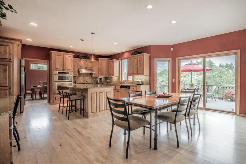 18064 70th Pl N, Maple Grove, MN 55311