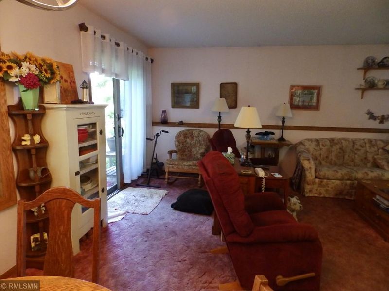 9981 Redwood St NW, Coon Rapids, MN 55433