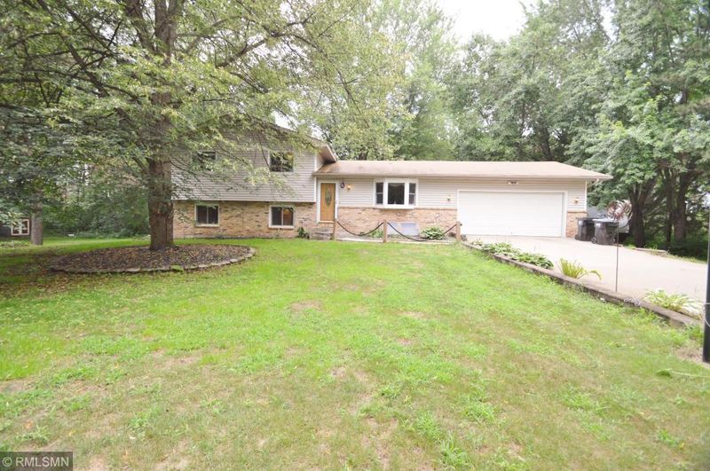 16430 Mackenzie St NE, Forest Lake, MN 55025