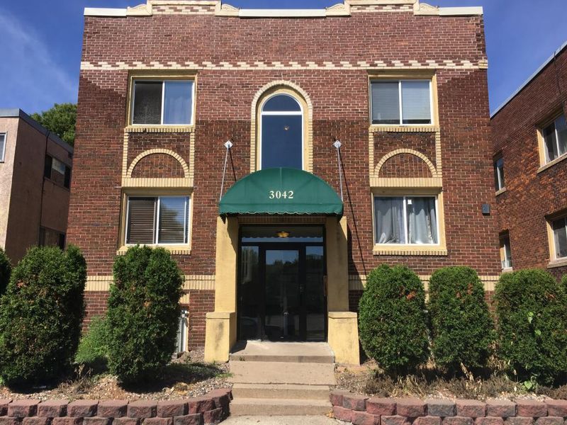 3042 13th Ave S #3, Minneapolis, MN 55407
