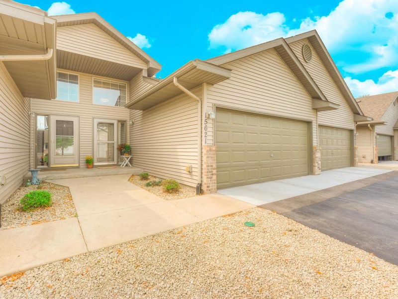 15621 82nd St NE, Otsego, MN 55330