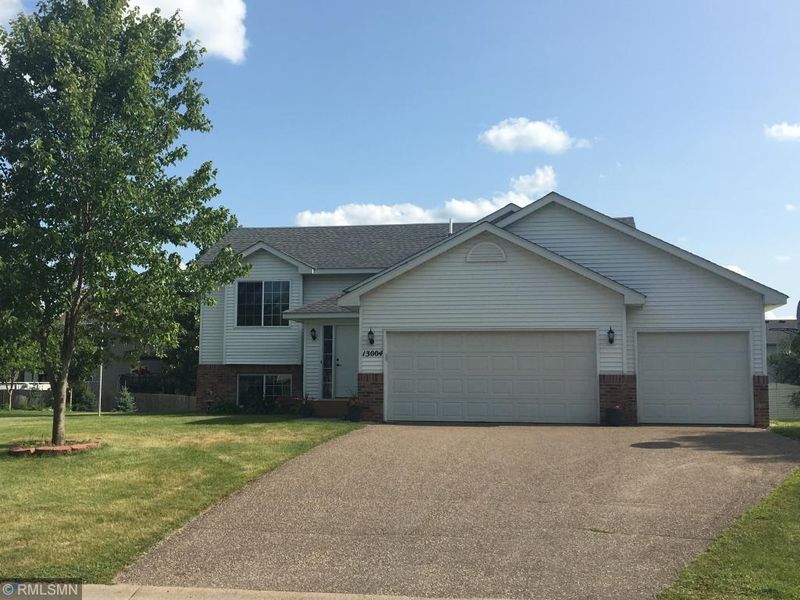 13004 7th Ave S, Zimmerman, MN 55398