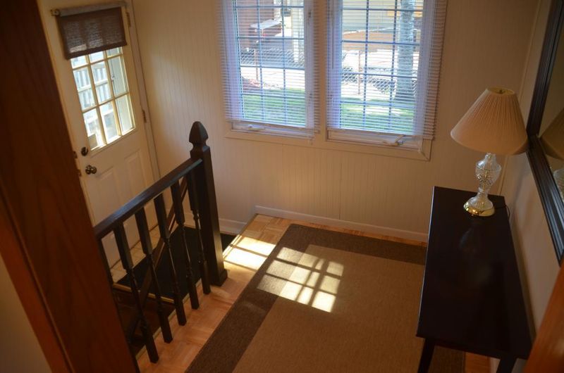 2286 5th Ct, White Bear Lake, MN 55110