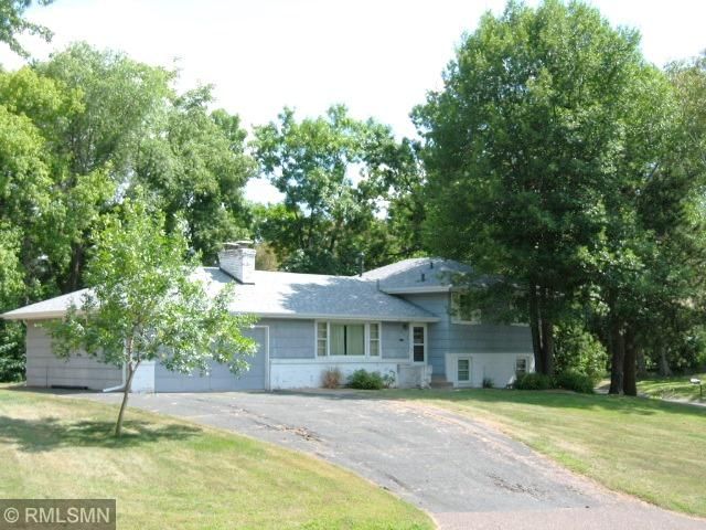 1300 Pierce Ter NE, Columbia Heights, MN 55421