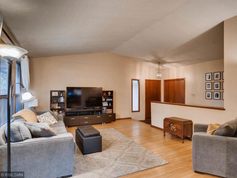 4133 Morrill Ln, Minneapolis, MN 55406