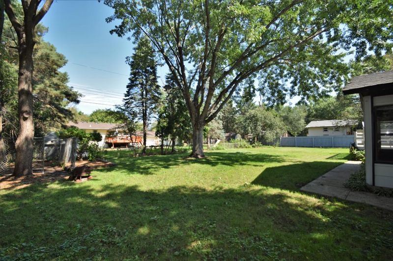7108 111th Ave N, Champlin, MN 55316