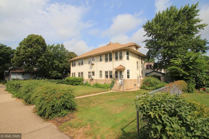 2305 3rd St NE, Minneapolis, MN 55418